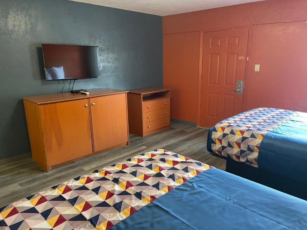 Double Room with Two Double Beds interior